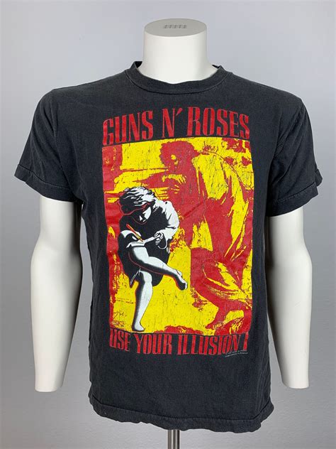 guns n roses t shirt givenchy